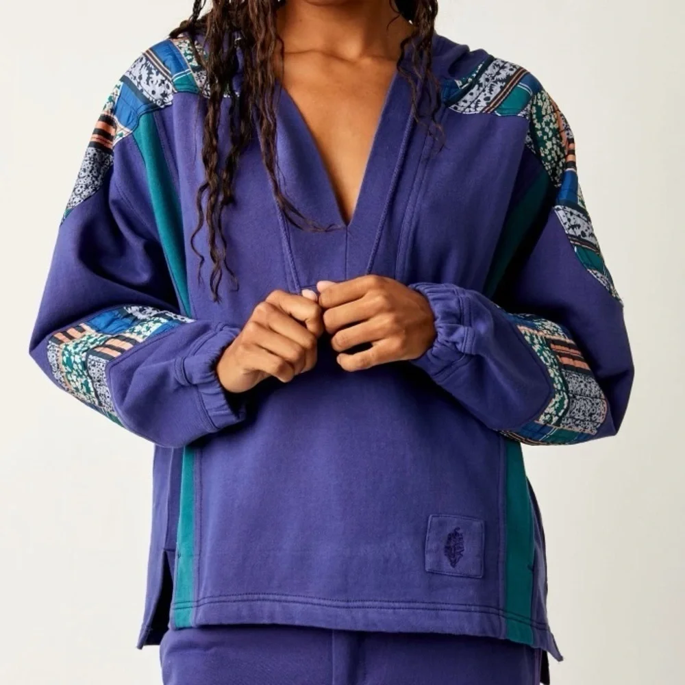 FP Movement Kick Off Pullover - Picture 2 of 5